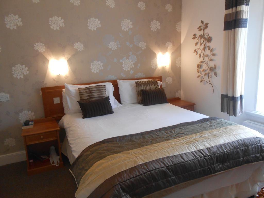 Ansteys Lea Hotel Torquay Room photo